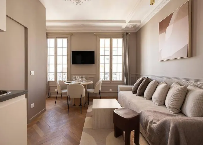 Paisible Appartement A Deux Pas De Paris